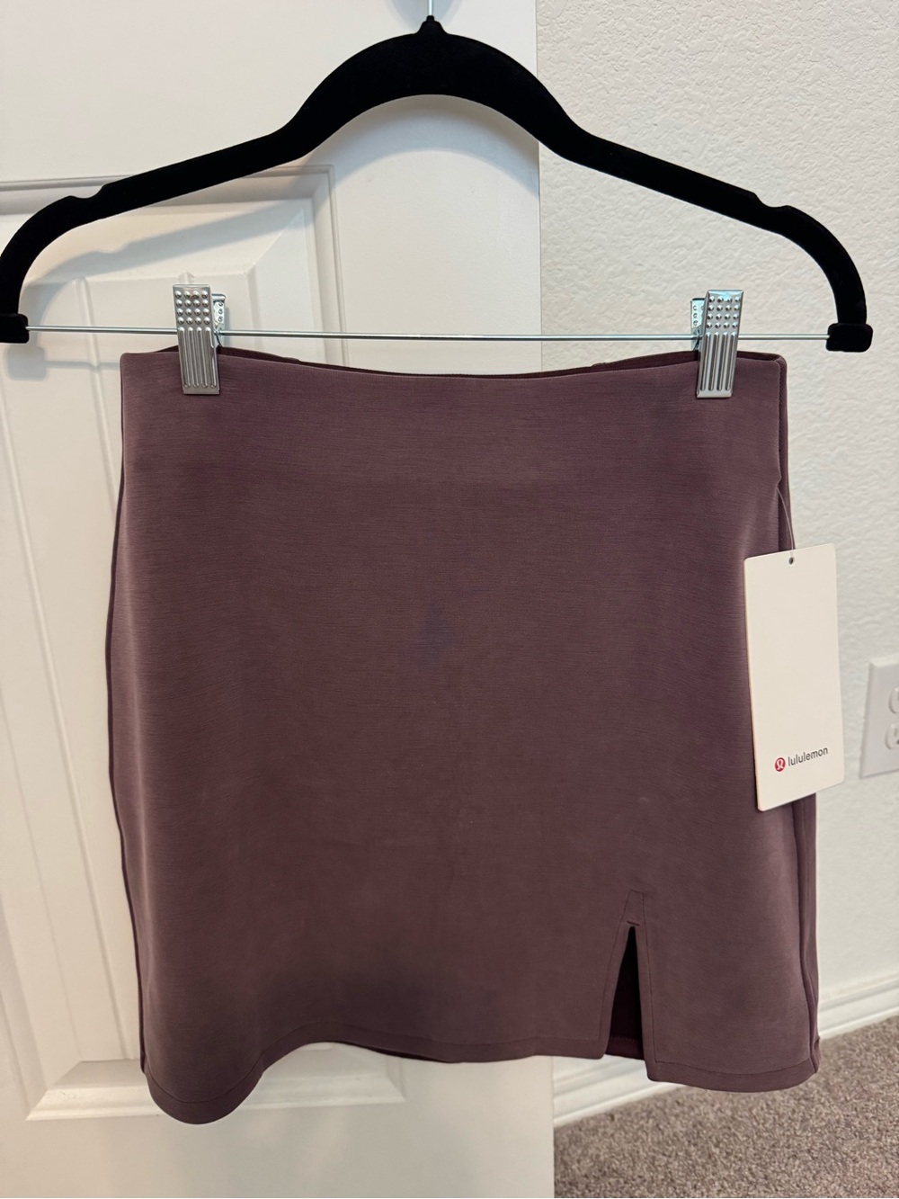 Lululemon Softstreme High Rise Mini Skirt-Color Goodnight Plum-Size XS